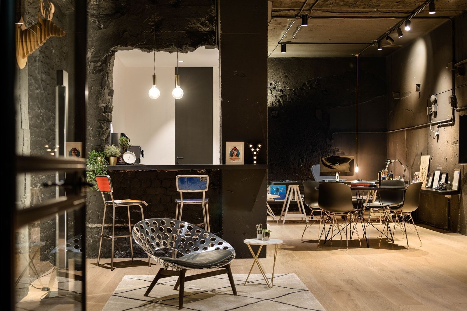 YARON ELDAD OFFICE